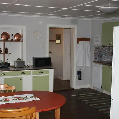 Appartement Ladugardens Pub & Sal à Enhorna Extérieur photo
