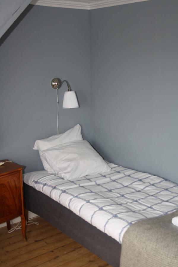 Ladugardens Pub & Sal Appartement Enhorna